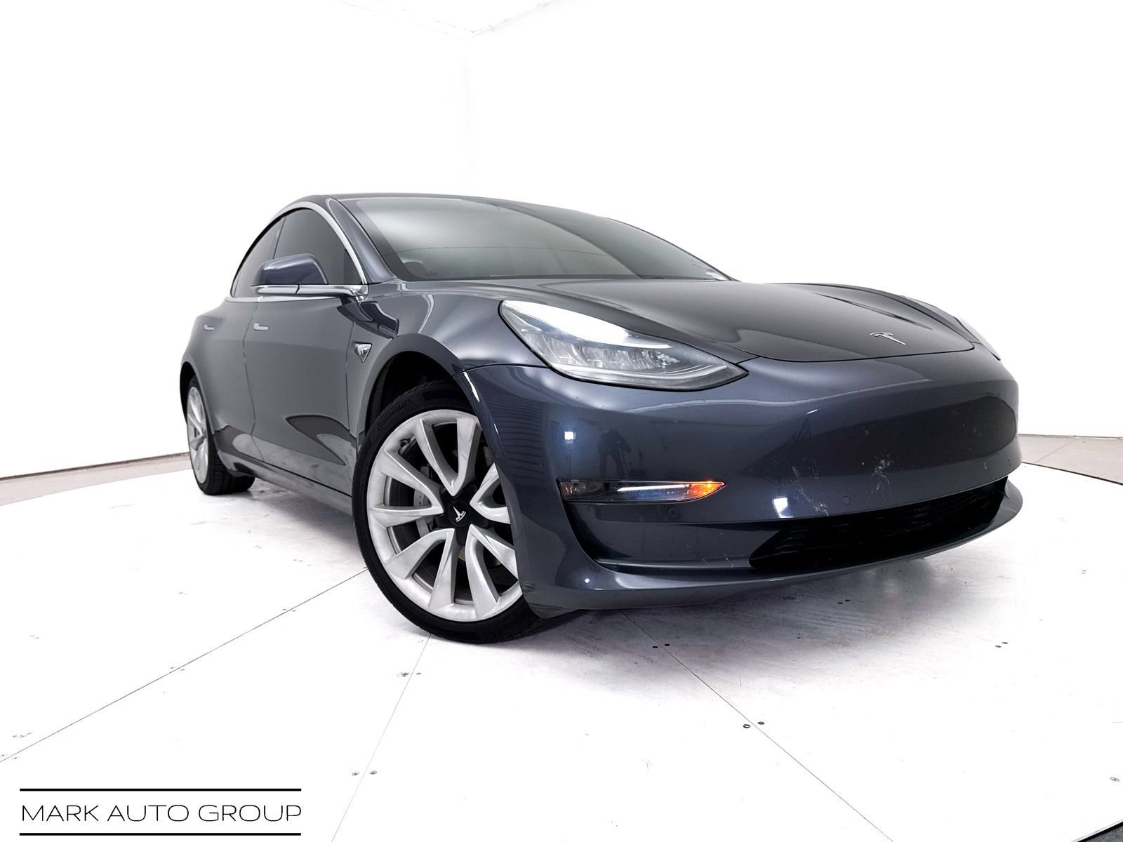 Used 2019 Tesla Model 3 Standard Range Plus RWD image 1