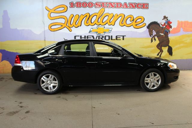 Used 2016 Chevrolet Impala LT FWD image 1