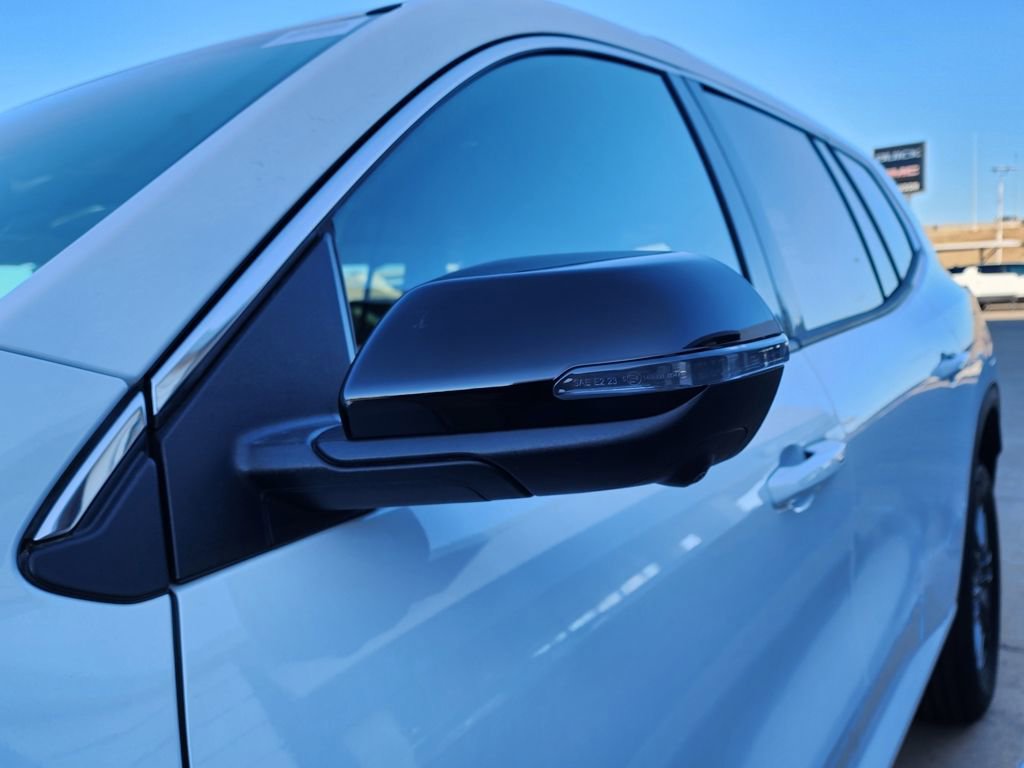 New 2026 GMC Acadia Elevation w/ LPO, Floor Liner Package image 12