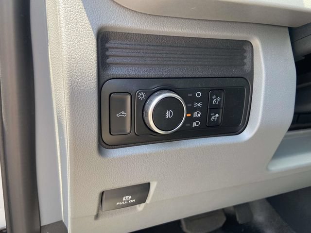 New 2026 Ford F550 2WD Regular Cab Super Duty image 21