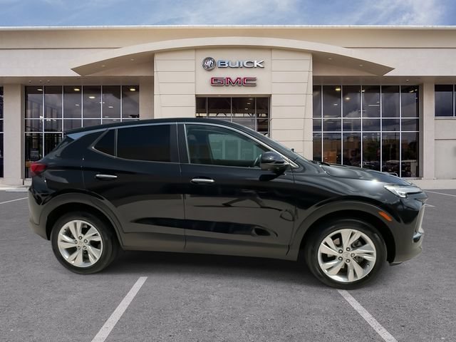 Certified 2024 Buick Encore GX Preferred w/ Advanced Technology Package FWD image 16