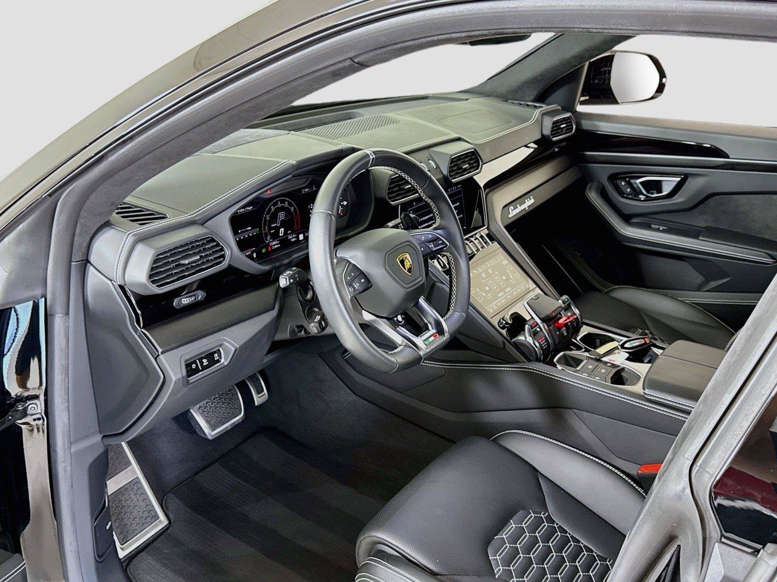 Used 2023 Lamborghini Urus S AWD/4WD image 15