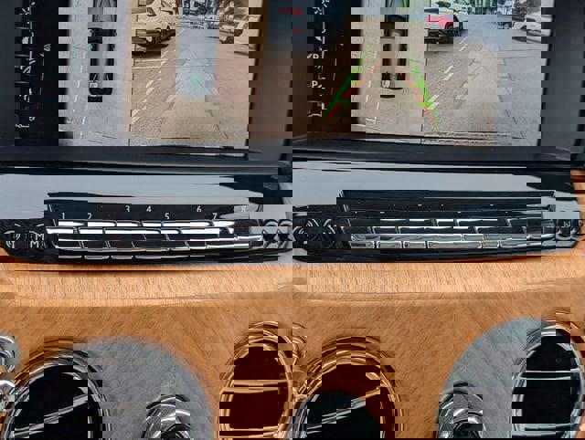 Used 2019 Rolls-Royce Cullinan image 11