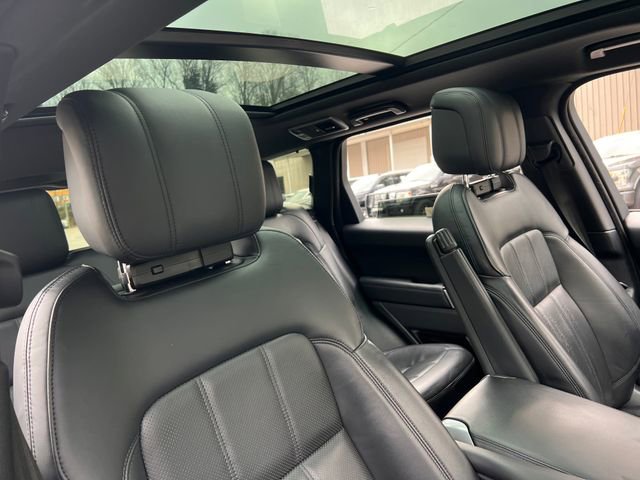 Used 2020 Land Rover Range Rover Sport HSE Dynamic image 38
