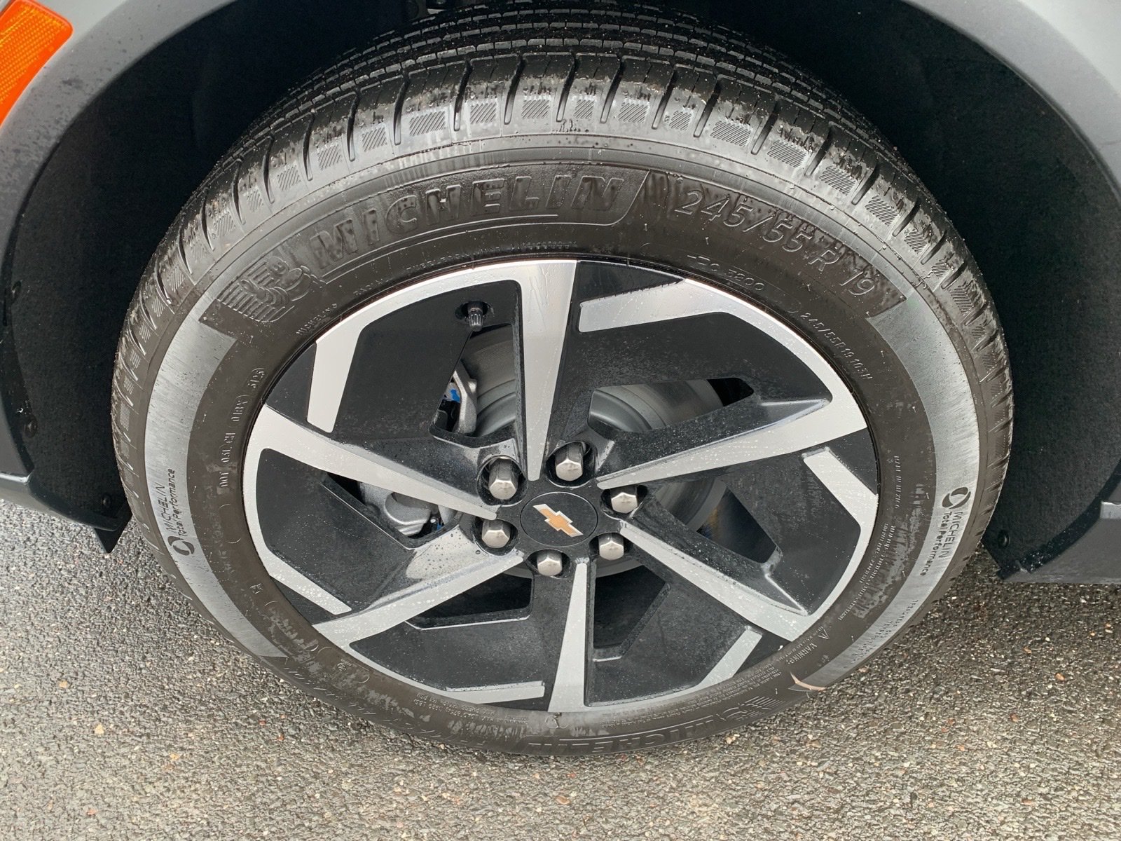 New 2026 Chevrolet Equinox EV LT FWD image 12
