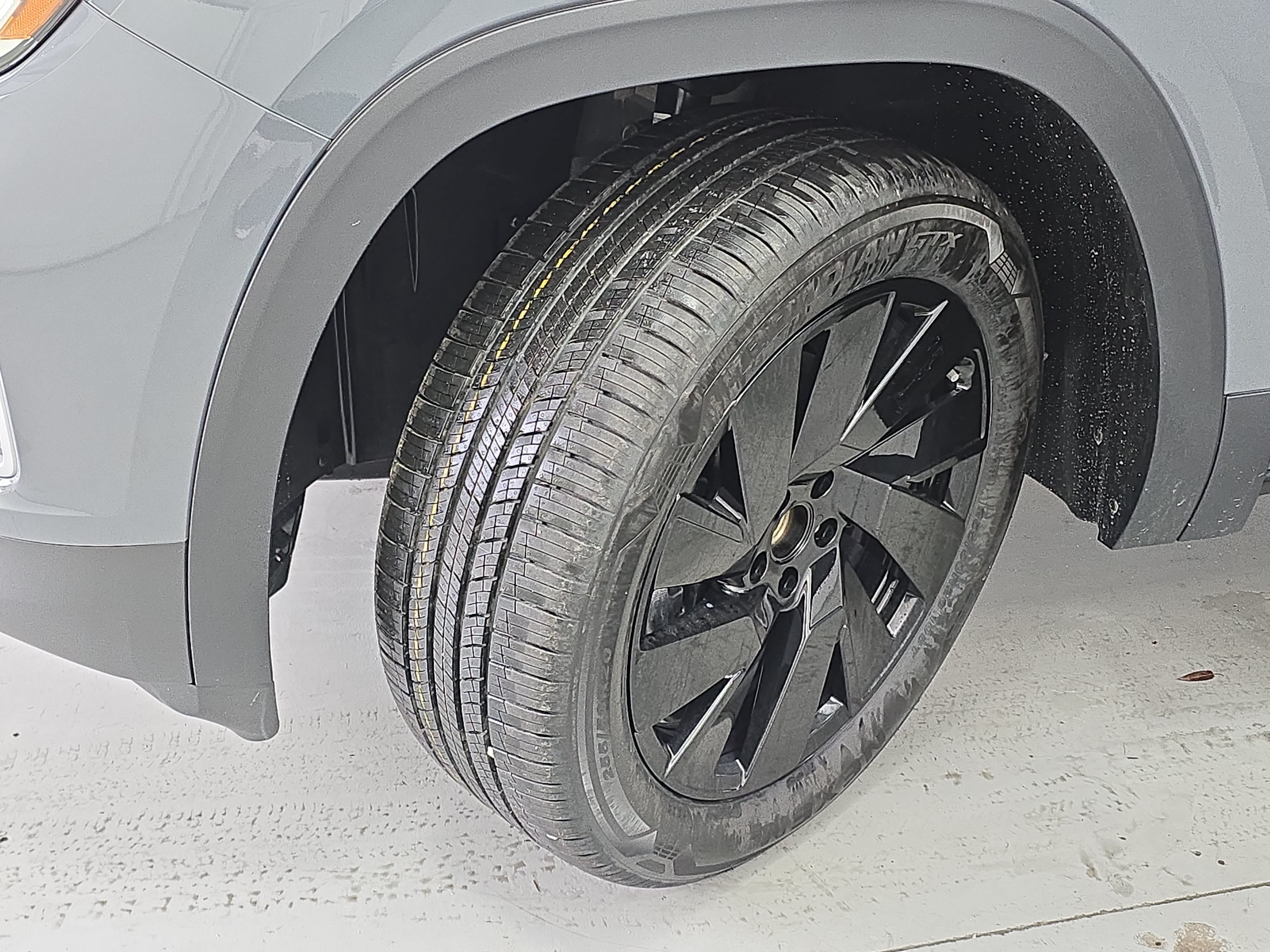 New 2026 Volkswagen Atlas SE FWD image 34