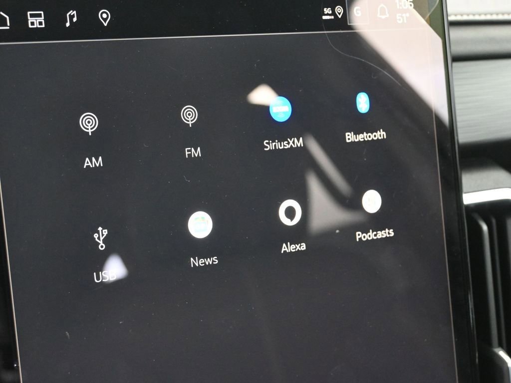 New 2025 GMC Acadia Elevation image 25