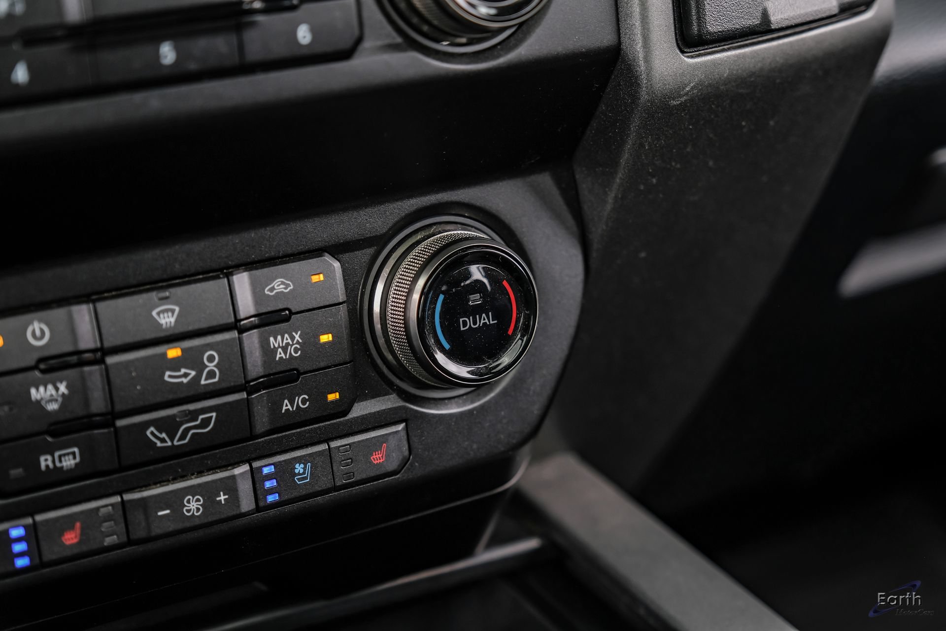 Used 2019 Ford F150 Raptor w/ Equipment Group 802A Luxury AWD/4WD image 66