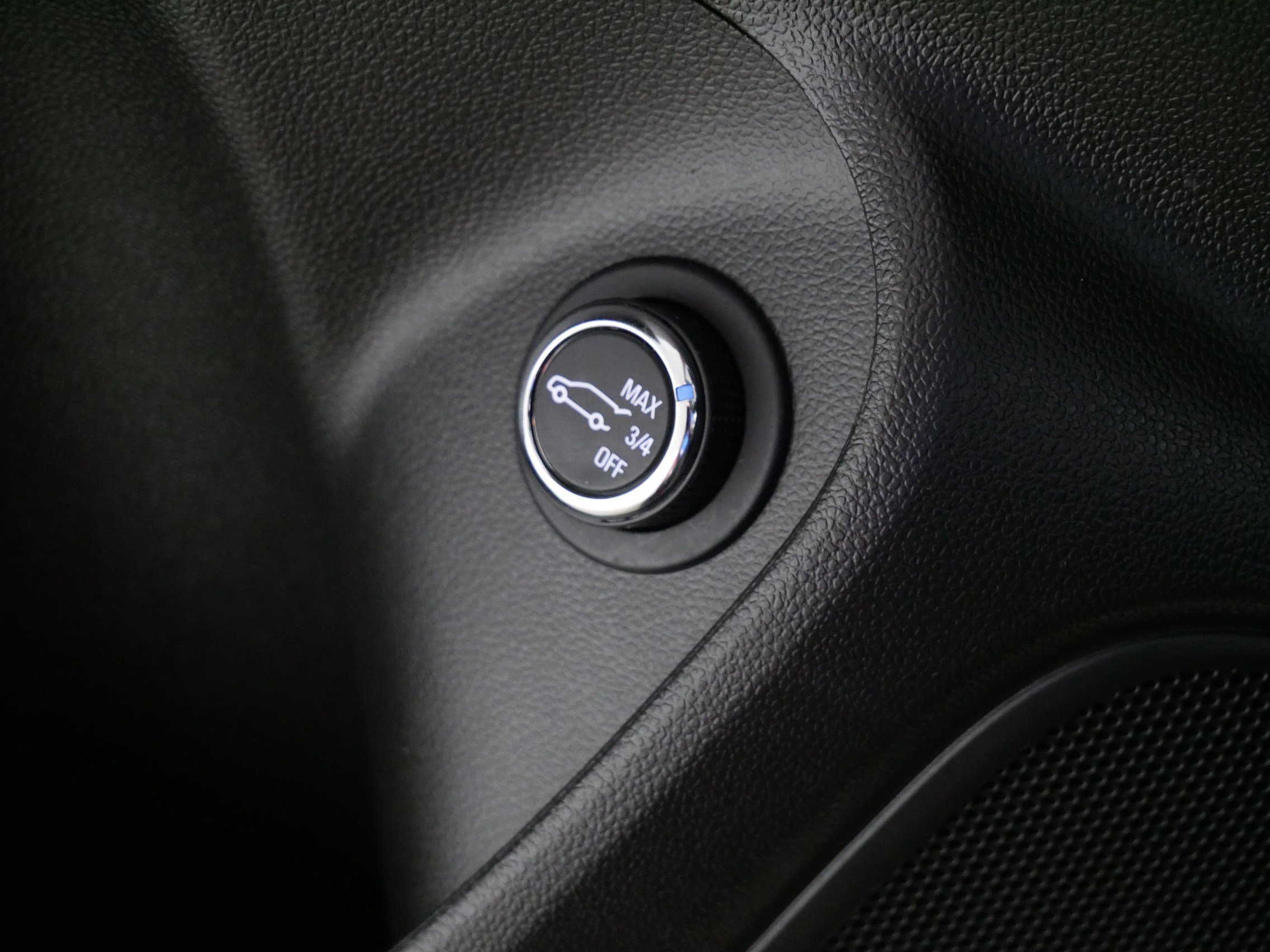 Used 2024 Buick Encore GX Sport Touring w/ Comfort Package image 27