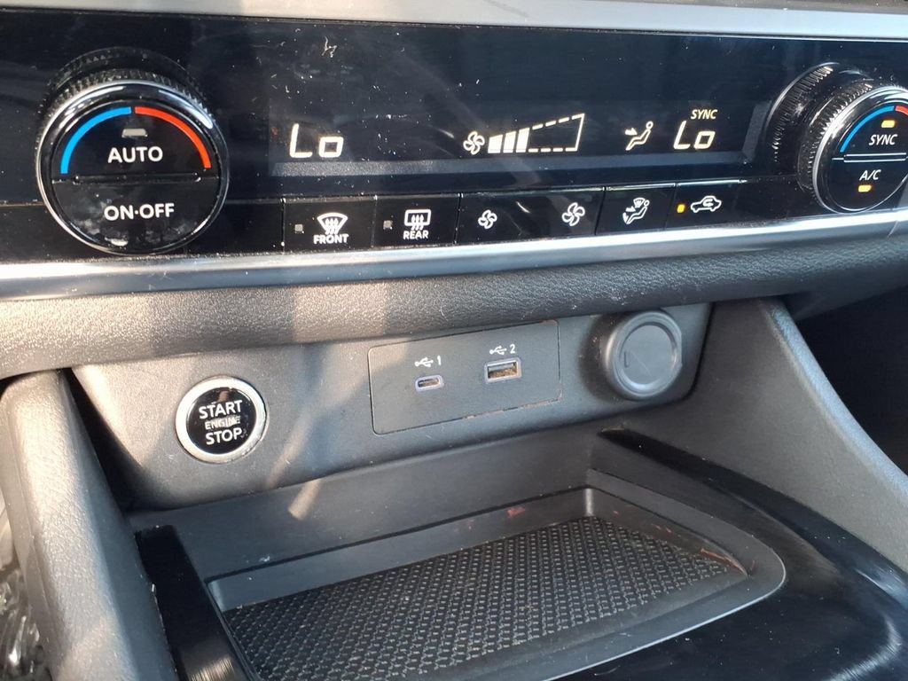 Certified 2023 Nissan Rogue SV AWD/4WD image 21