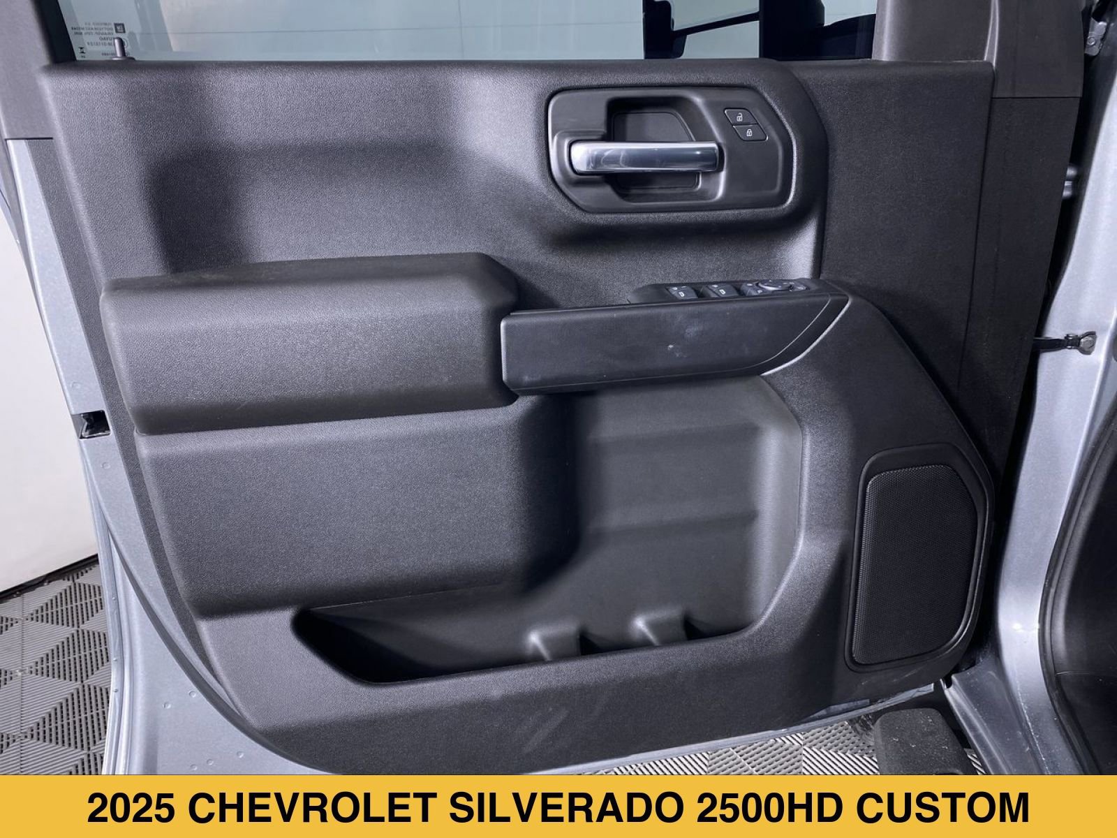 Certified 2025 Chevrolet Silverado 2500 Custom w/ Custom Convenience Package AWD/4WD image 11