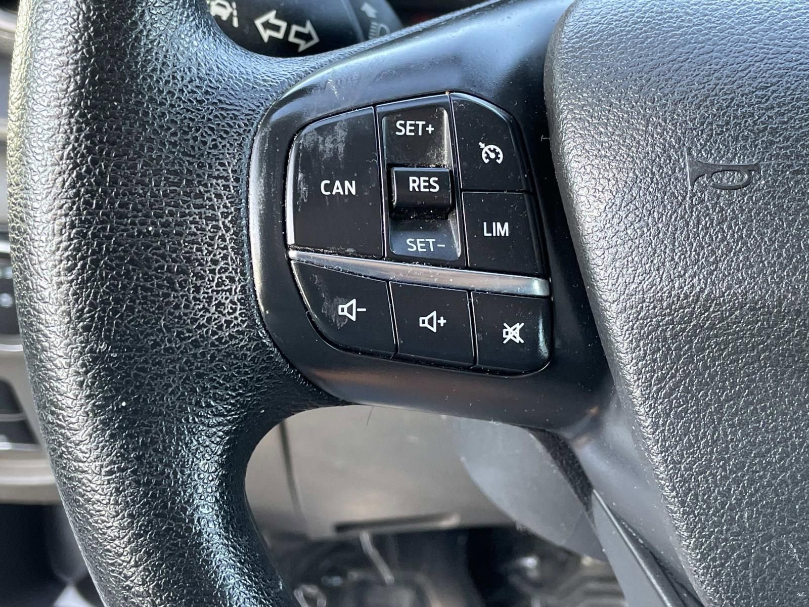 Used 2021 Ford Transit 350 XLT image 8