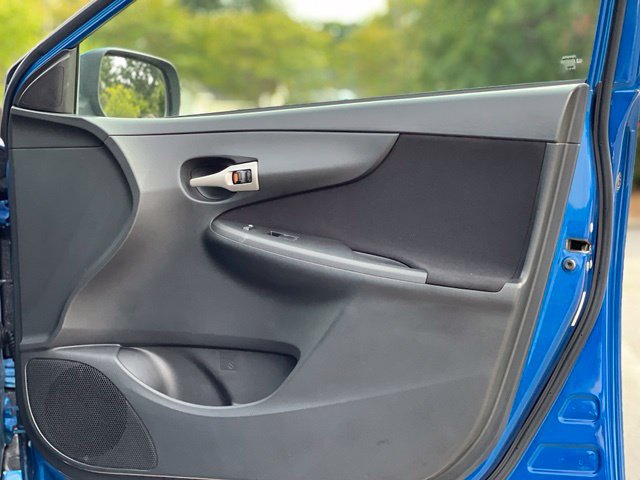 Used 2009 Toyota Corolla S w/ Sport Pkg FWD image 19