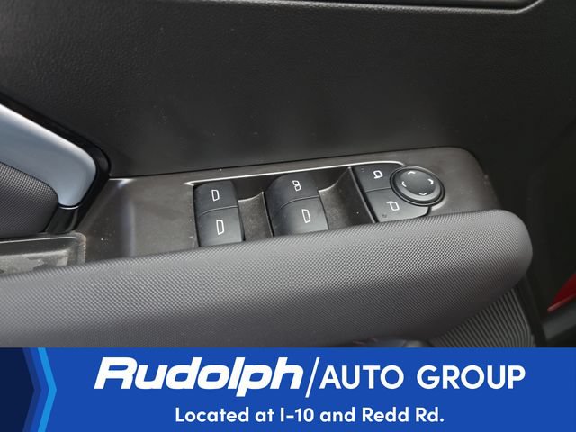 Used 2025 Chevrolet Colorado Z71 w/ Z71 Convenience Package 2 AWD/4WD image 12