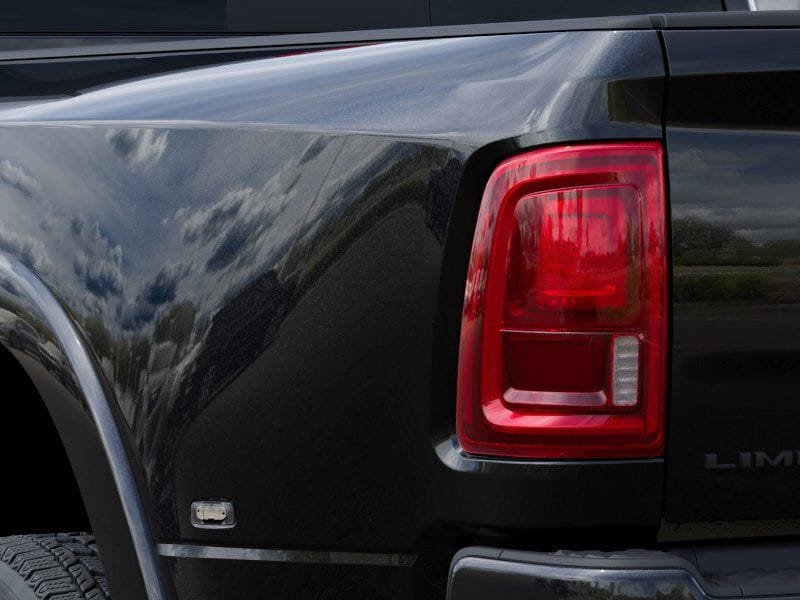 New 2026 RAM 3500 Limited AWD/4WD image 9