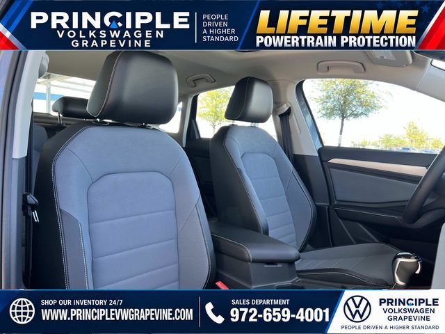 New 2026 Volkswagen Jetta SE FWD image 24