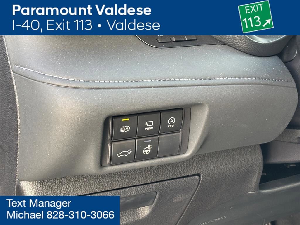 Used 2025 Toyota Highlander Limited image 8