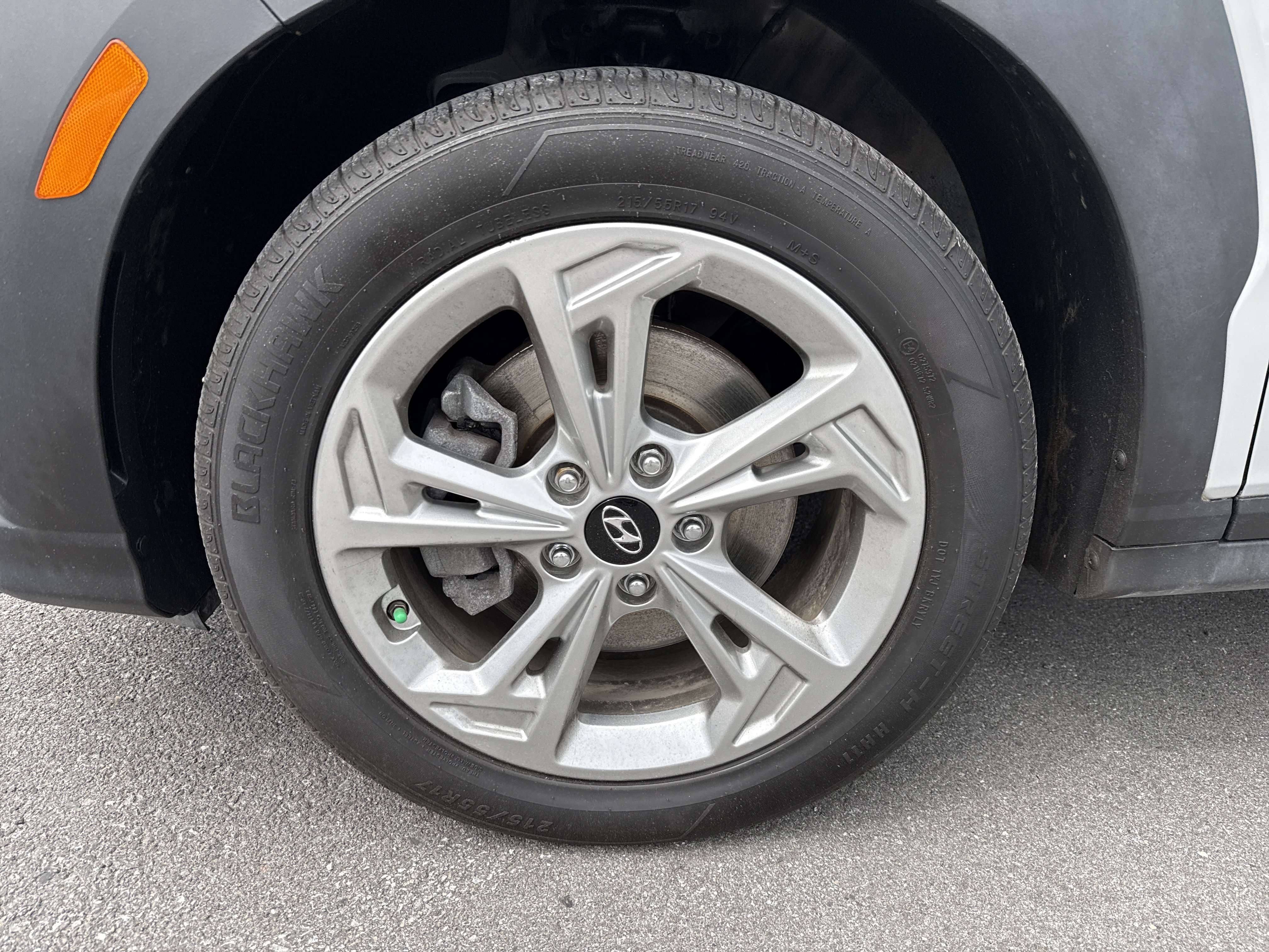 Used 2022 Hyundai Kona SEL AWD/4WD image 11