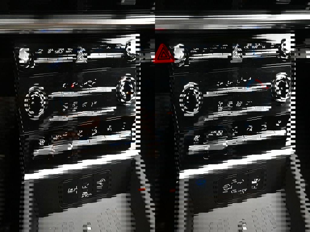 New 2026 Hyundai Santa Fe SE image 22