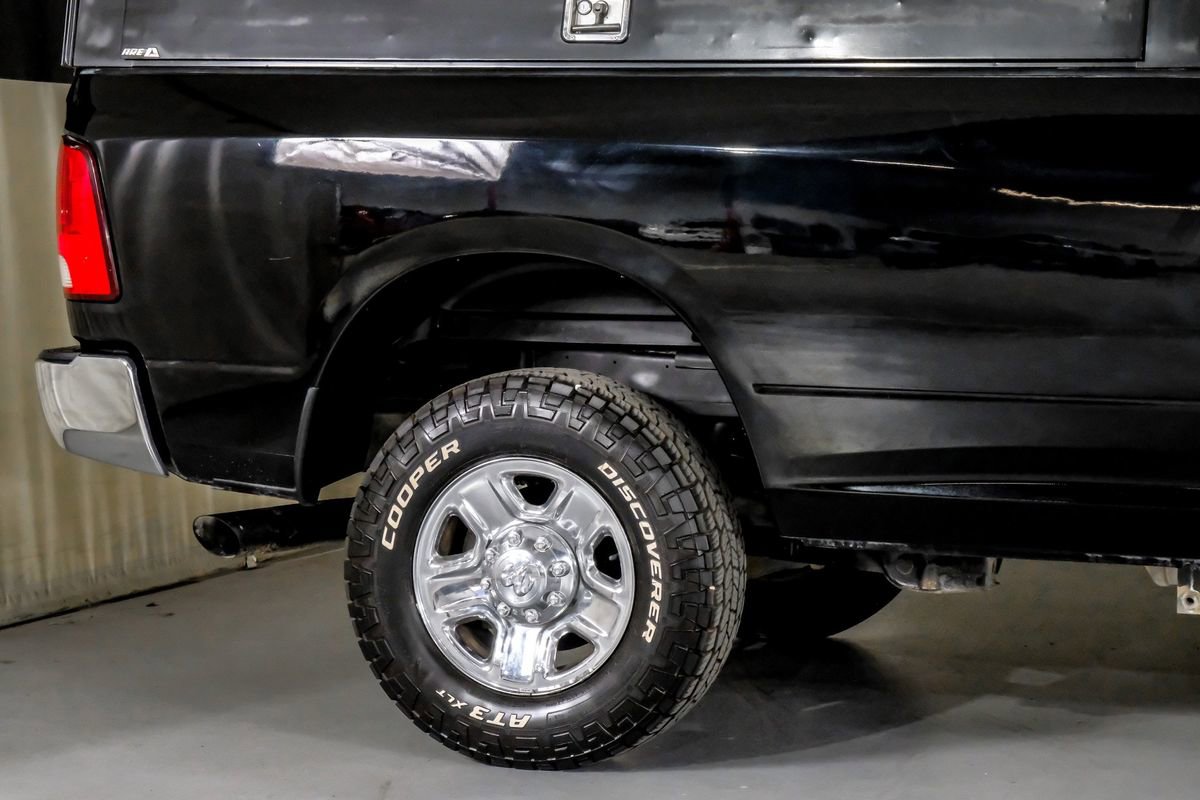 Used 2017 RAM 2500 Tradesman w/ Chrome Appearance Group image 6