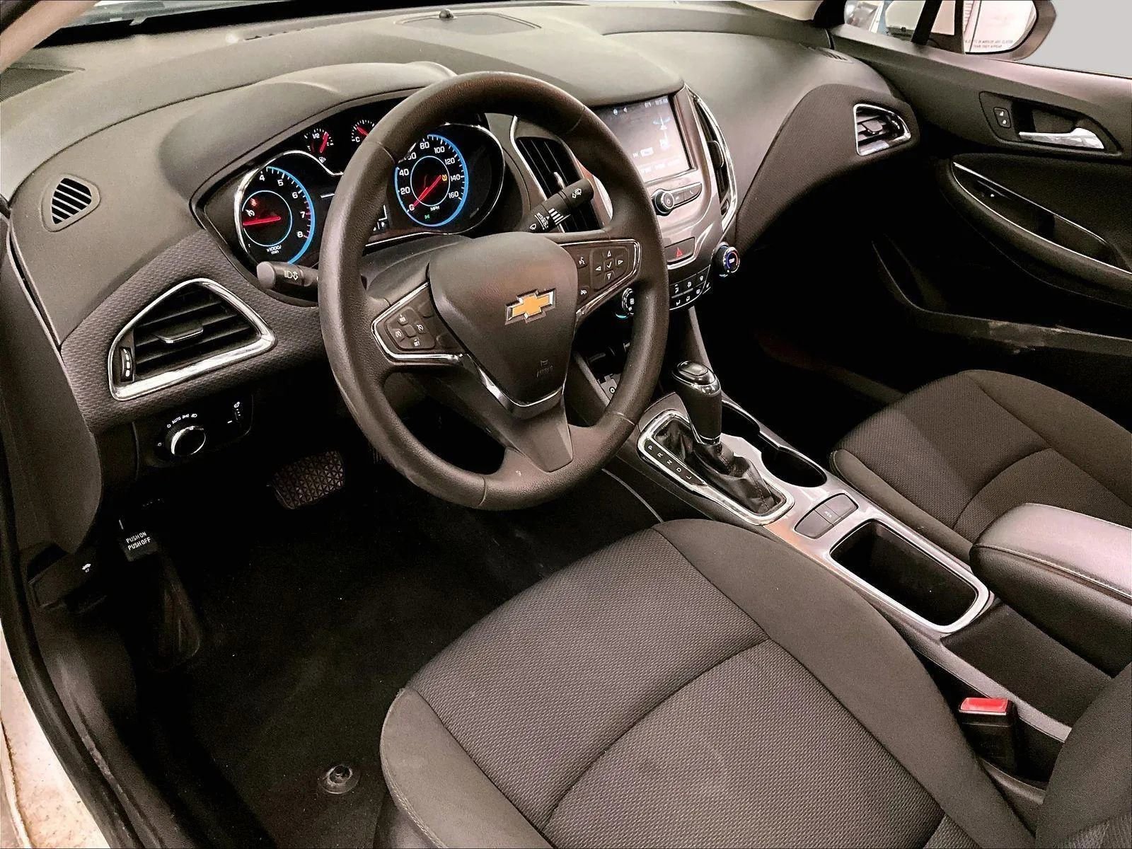 Used 2016 Chevrolet Cruze LT w/ Convenience Package FWD image 12