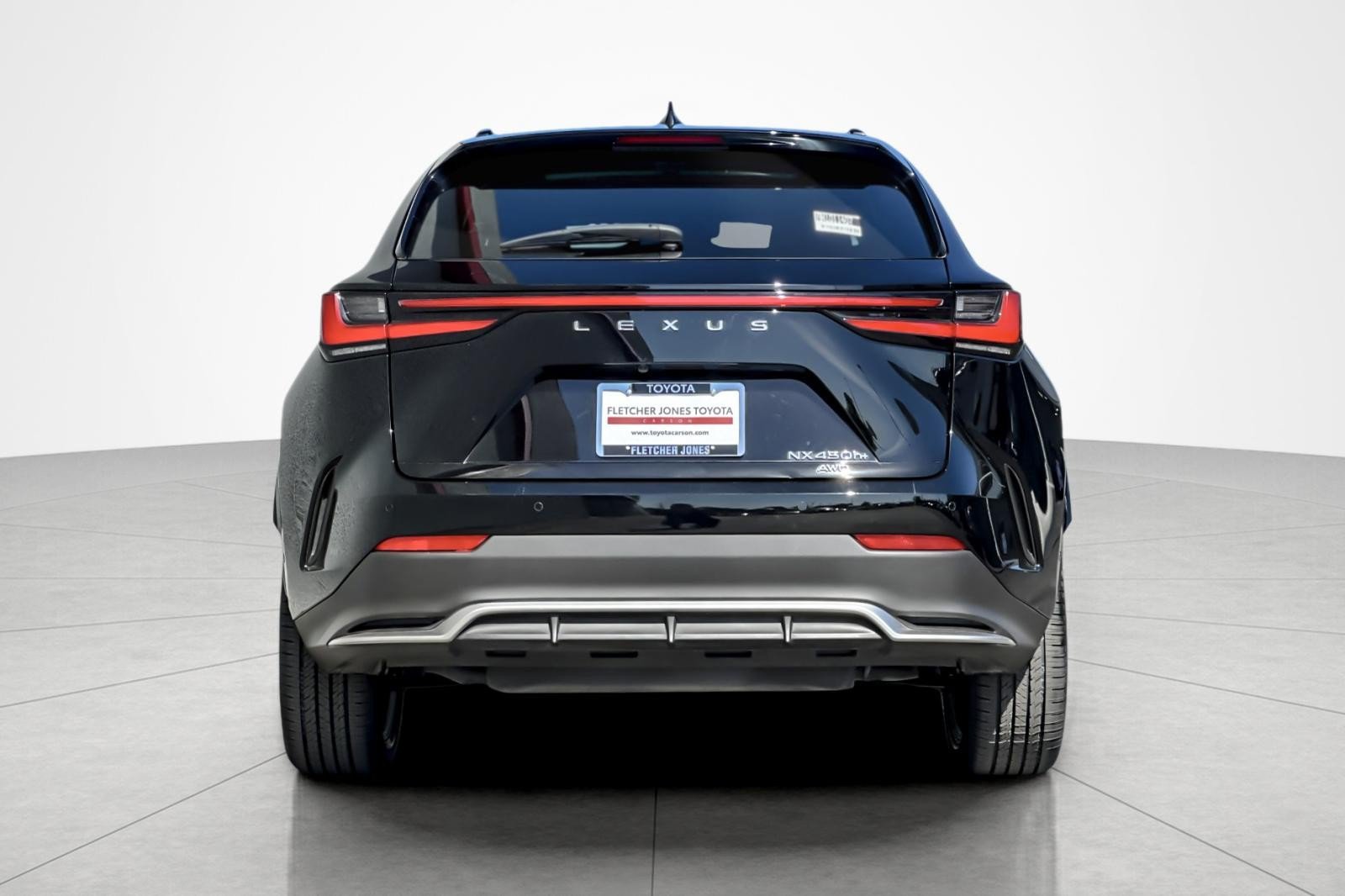 Used 2025 Lexus NX 450h+ F Sport w/ Towing Package (2000 Lbs) AWD/4WD image 4
