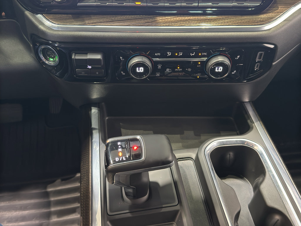 Used 2023 Chevrolet Silverado 1500 RST w/ Convenience Package II AWD/4WD image 32