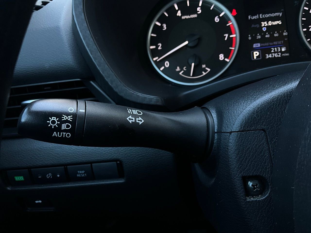 Used 2025 Nissan Sentra S image 31