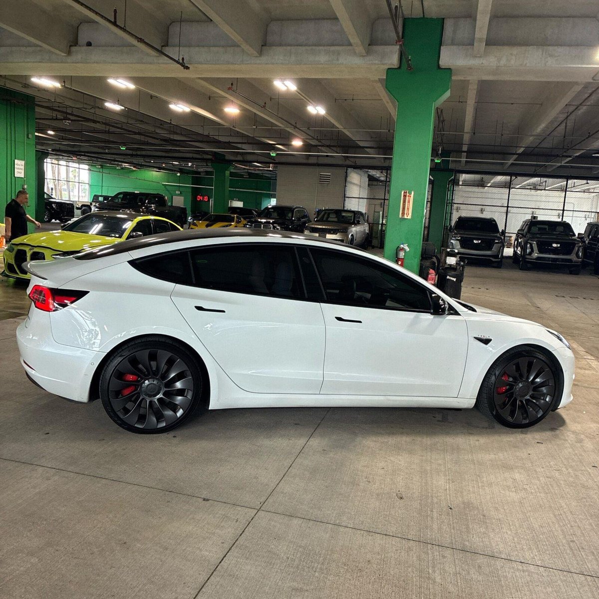 Used 2021 Tesla Model 3 Performance AWD/4WD image 9
