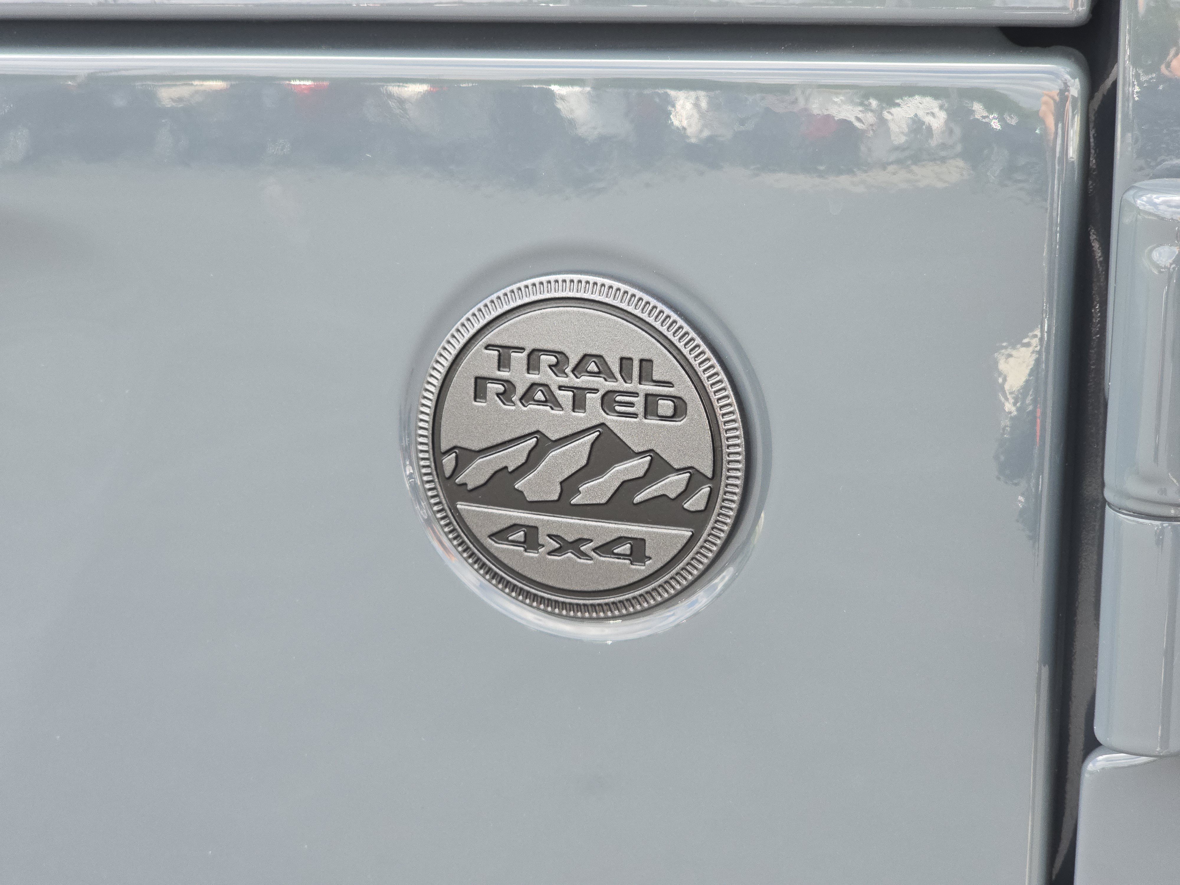 Used 2026 Jeep Wrangler Unlimited Sahara AWD/4WD image 14