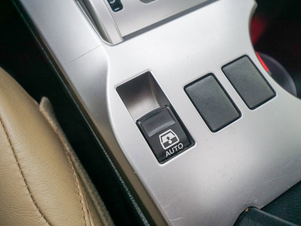 Used 2020 Toyota 4Runner SR5 image 28