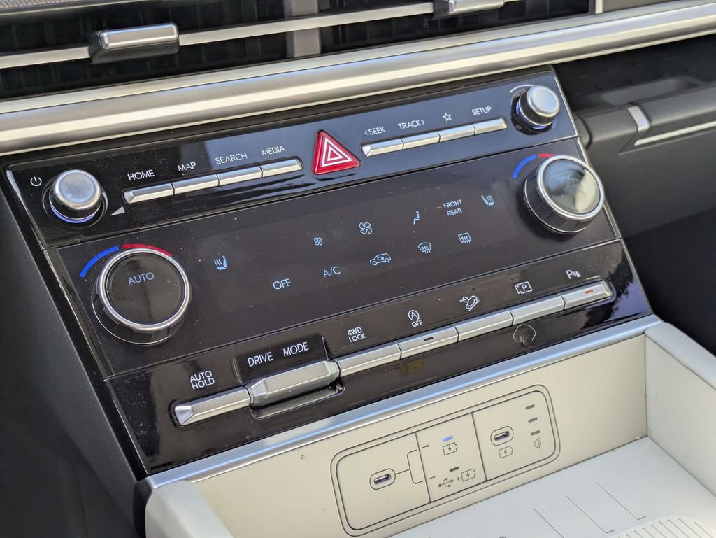 Used 2025 Hyundai Santa Fe SEL image 22