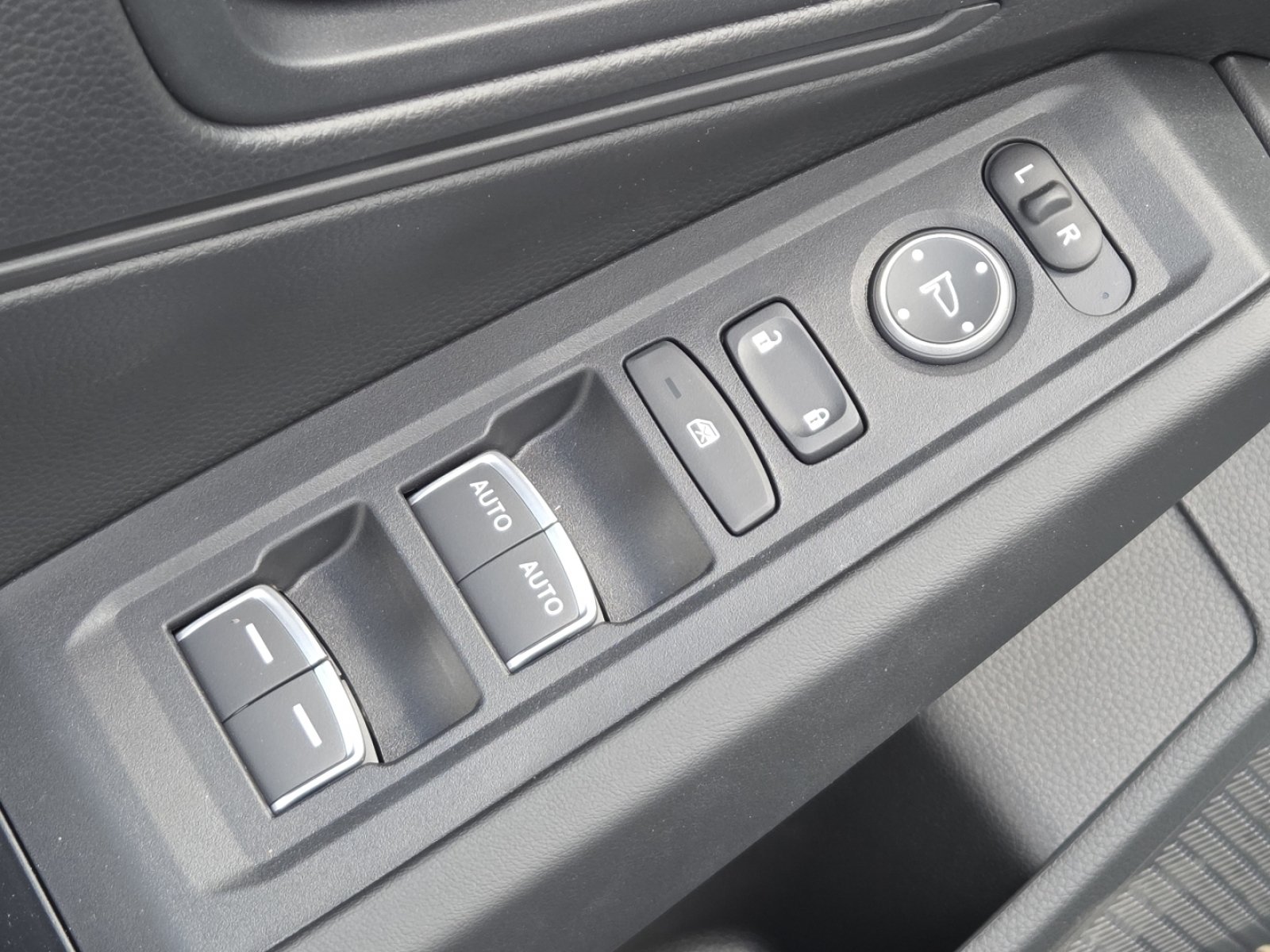 New 2026 Honda Accord LX image 23