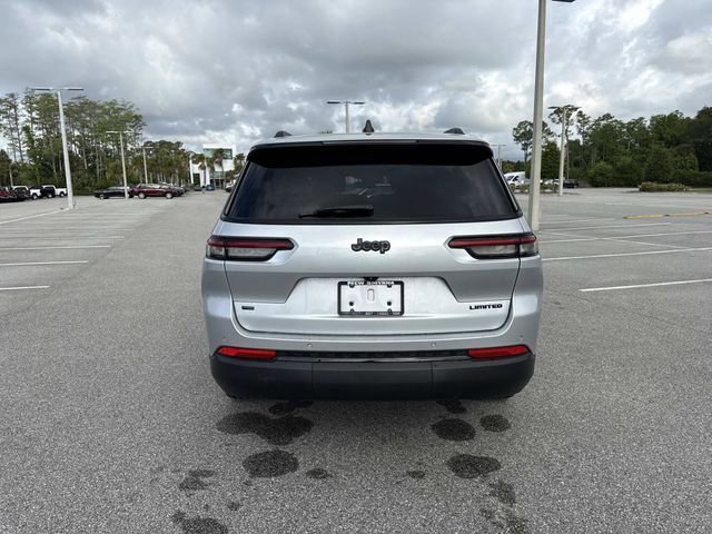 Used 2022 Jeep Grand Cherokee L Limited w/ Black Appearance Package RWD image 4