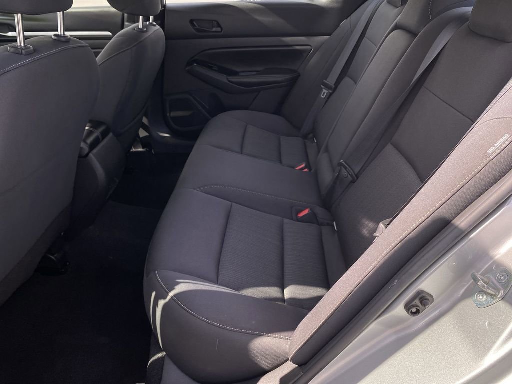 Used 2023 Nissan Altima 2.5 SV image 32