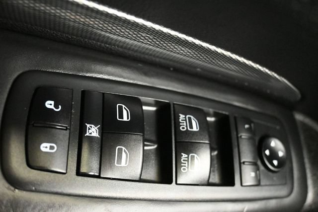 Used 2020 Dodge Durango SRT w/ Technology Group AWD/4WD image 22