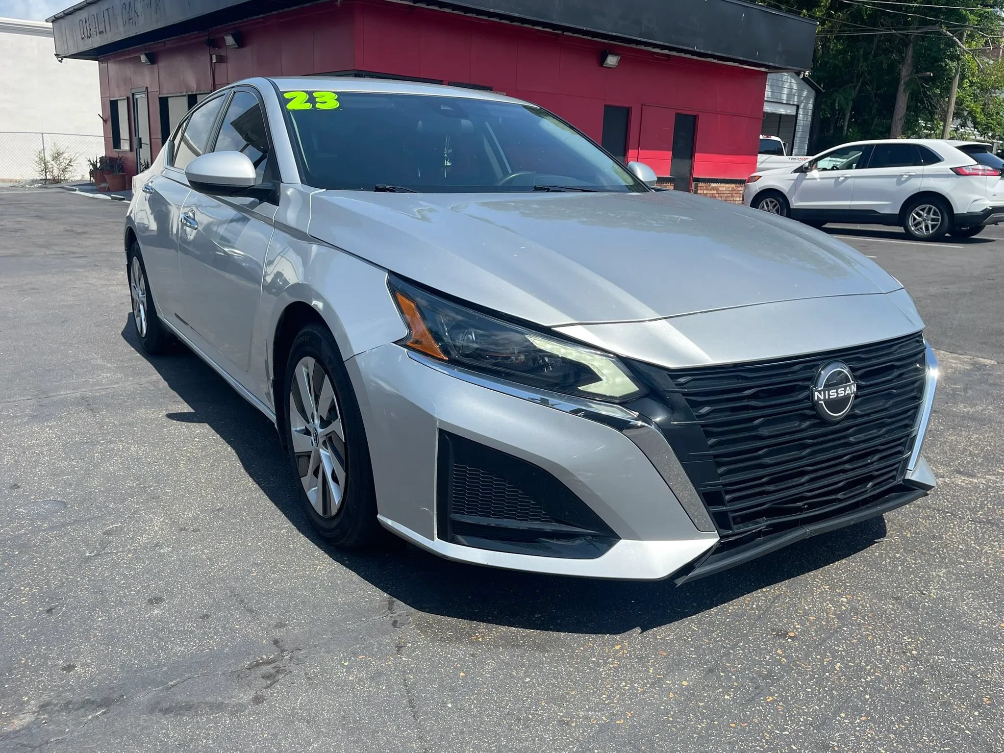 Used 2023 Nissan Altima 2.5 S FWD image 3