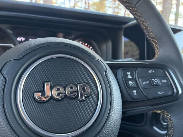 Used 2024 Jeep Wrangler Sport S image 29