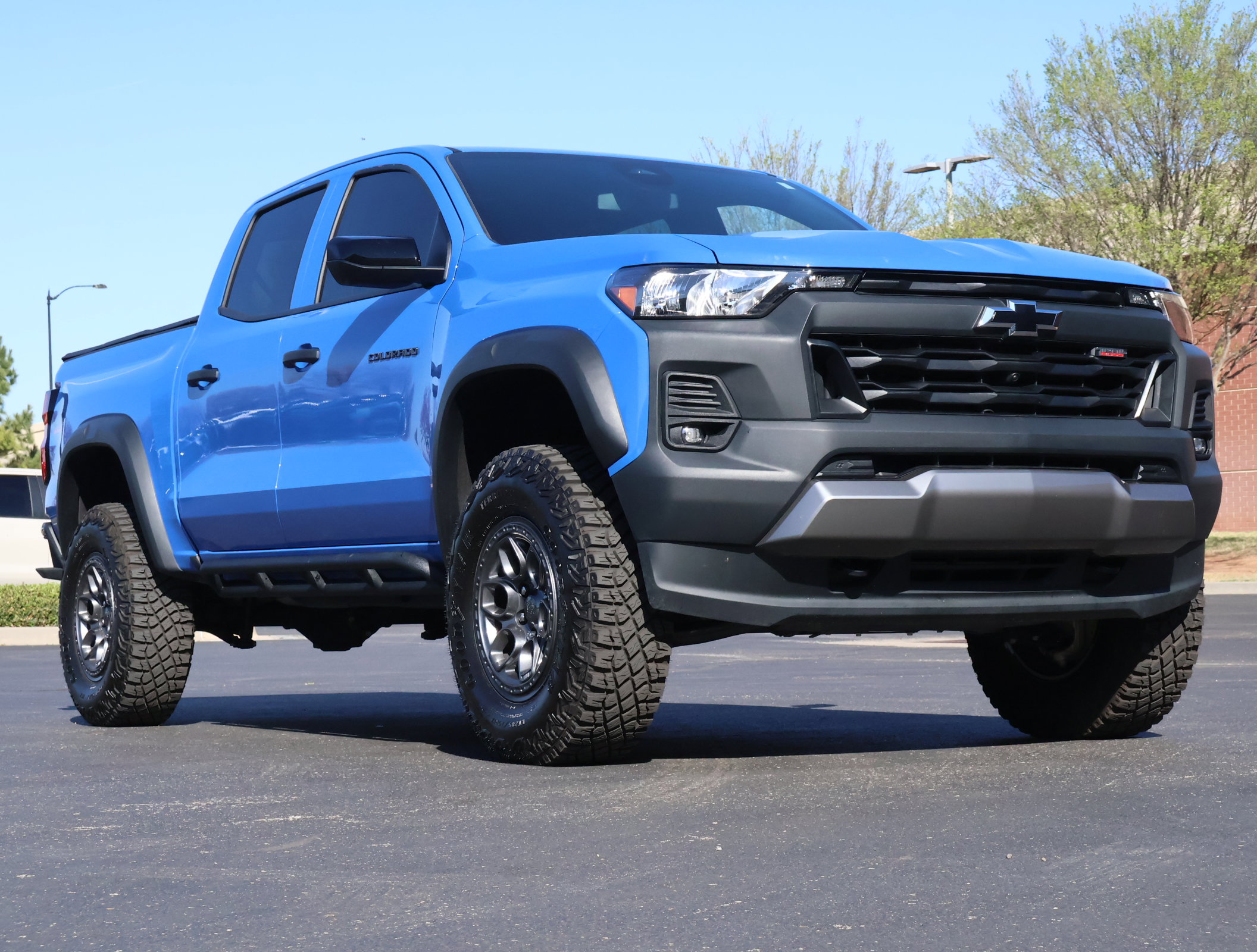 Used 2026 Chevrolet Colorado Trail Boss image 1