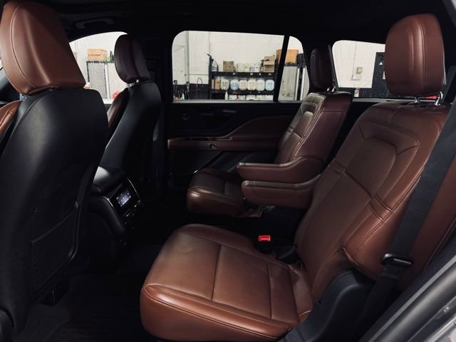 Used 2022 Lincoln Aviator Reserve w/ Elements Package Plus image 21