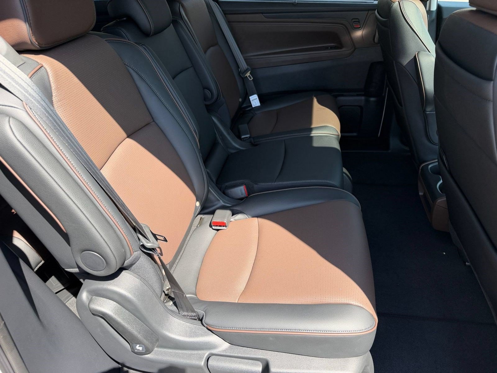 New 2027 Honda Odyssey Elite image 26
