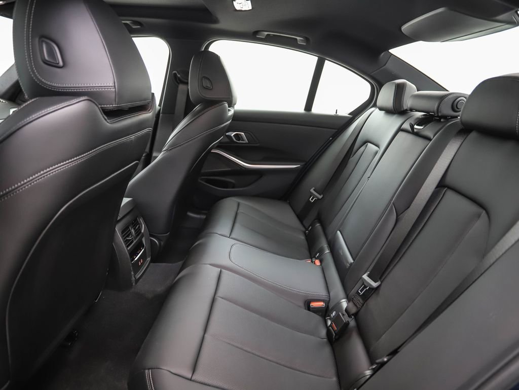 New 2026 BMW 330i xDrive Sedan w/ Premium Package image 21