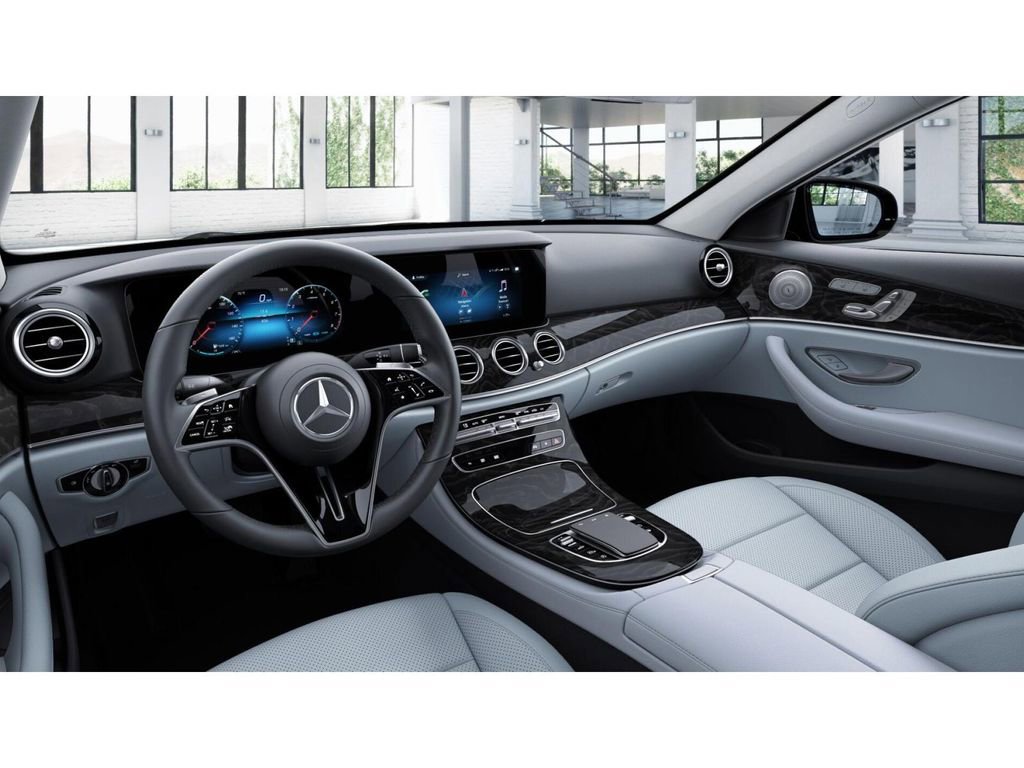 Certified 2022 Mercedes-Benz E 450 4MATIC Sedan image 3