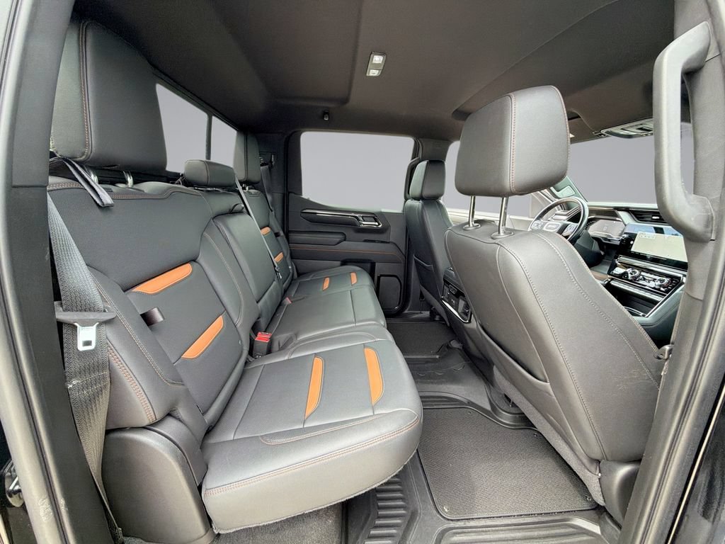 Used 2022 GMC Sierra 1500 AT4 w/ AT4 Premium Package AWD/4WD image 17