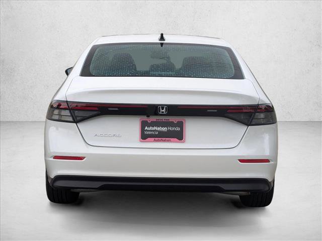 Used 2025 Honda Accord SE image 7