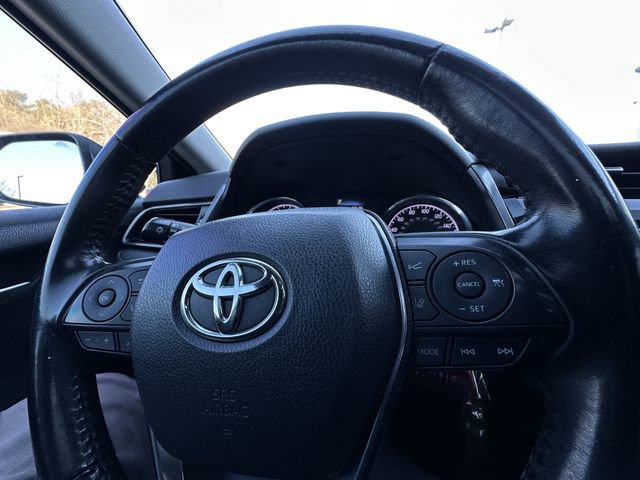 Used 2019 Toyota Camry SE image 18