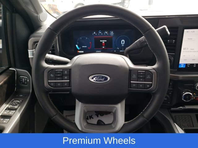 Used 2025 Ford F450 Lariat w/ Lariat Ultimate Package AWD/4WD image 12