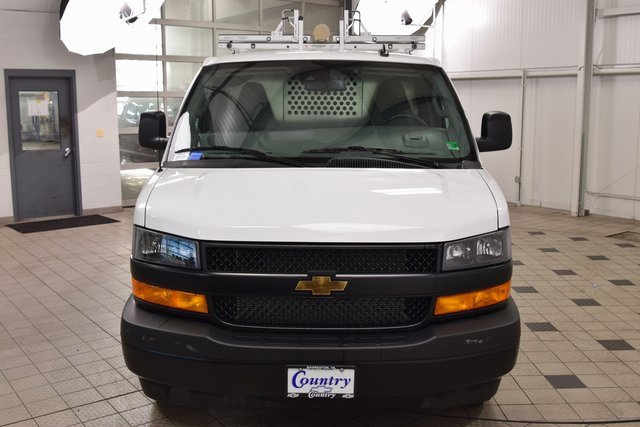 Used 2025 Chevrolet Express 2500 Work Van w/ Communications Package image 2