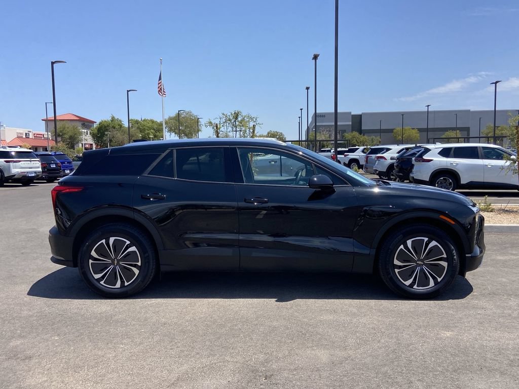 Used 2024 Chevrolet Blazer EV LT AWD/4WD image 2
