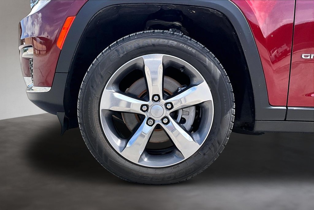 Used 2021 Jeep Grand Cherokee L Limited RWD image 33